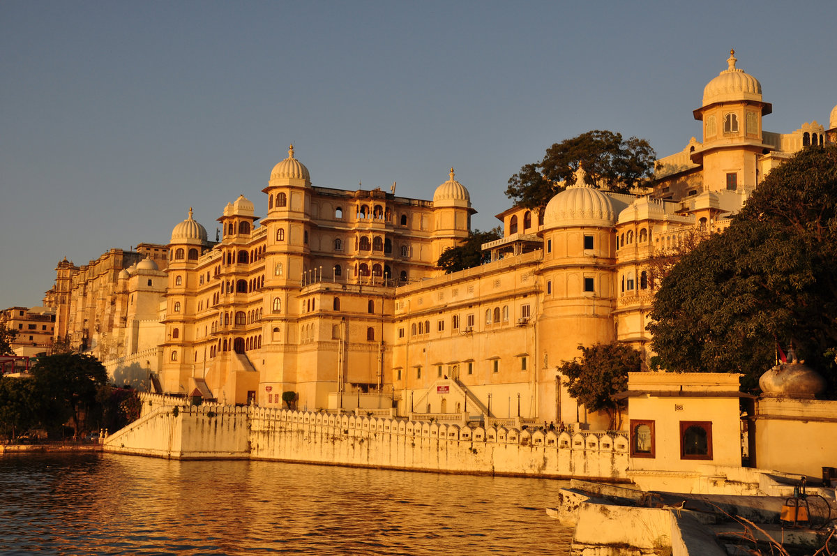 Udaipur Tourism | Udaipur Tour and Travel Guide |Tourist Places in Udaipur