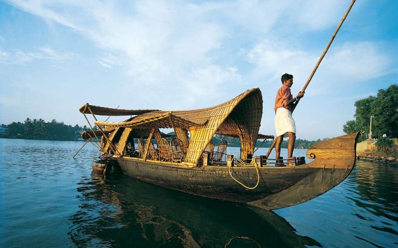 Backwaters Holidays In Kerala