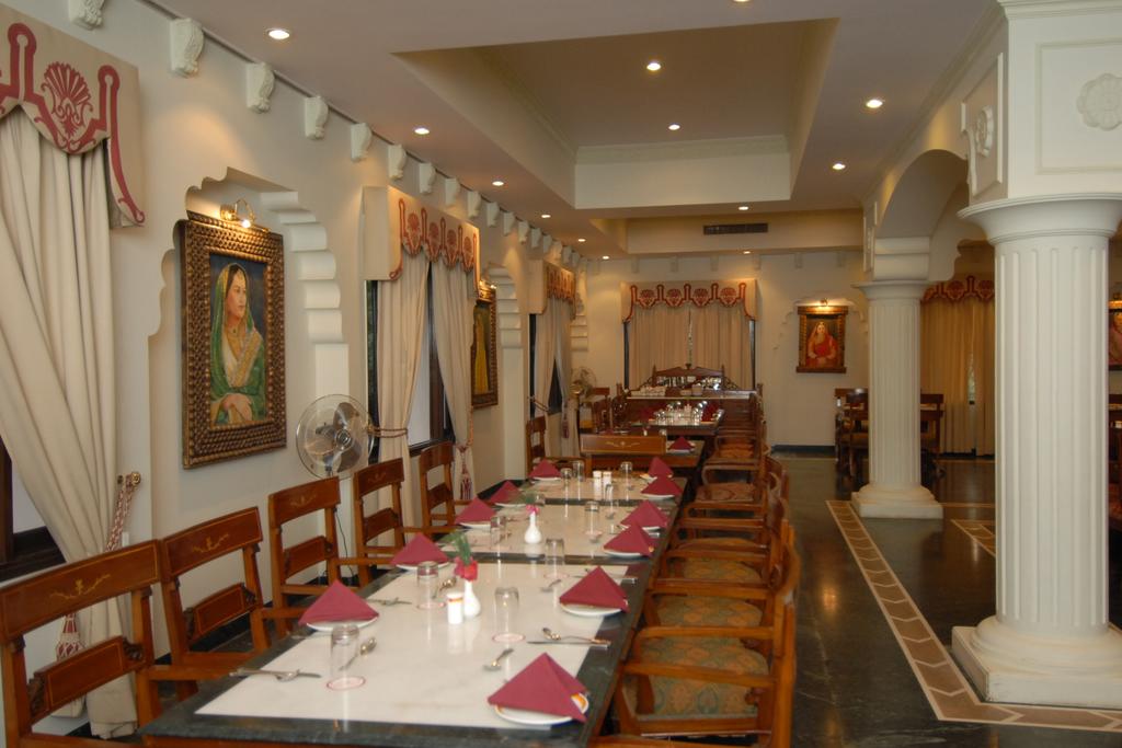 Desert Resort Heritage hotels in Bikaner