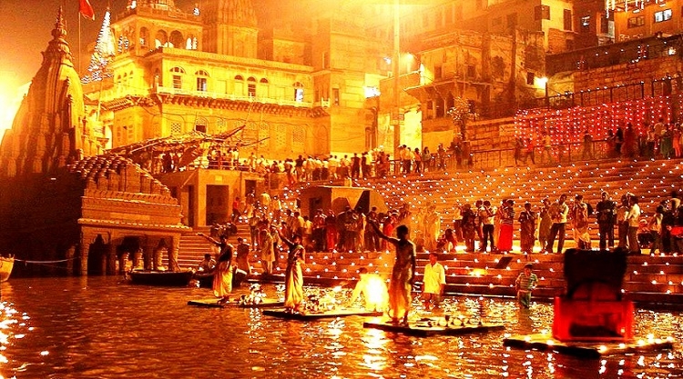 The Ultimate Varanasi Travel Guide