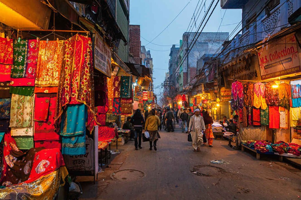 Best Souvenirs and Shopping Guide for Jaipur, Agra and Delhi