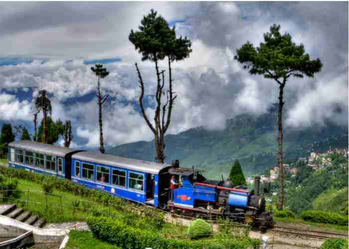 Best Places To Visit In June In India 2024