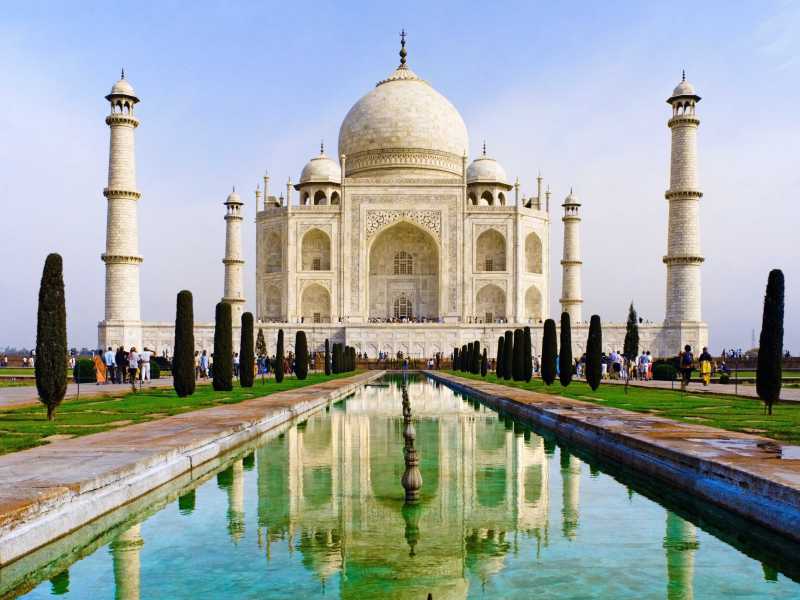 Best Time to Visit Taj Mahal