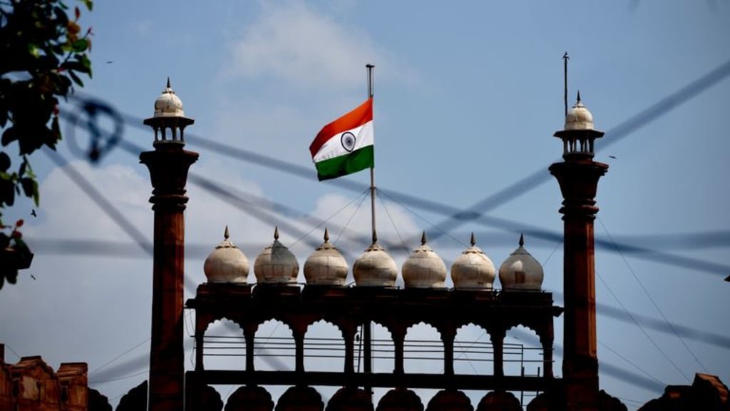 10 myths about India