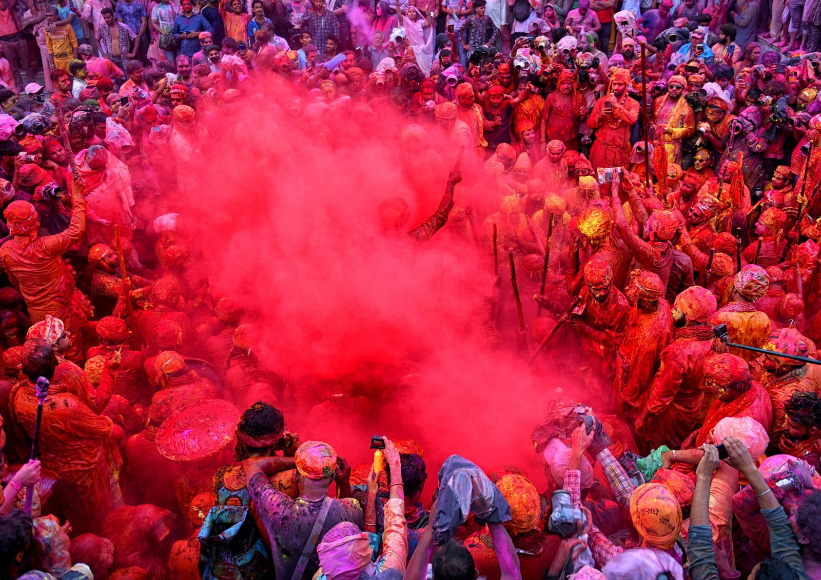 Travel to India for Holi 
